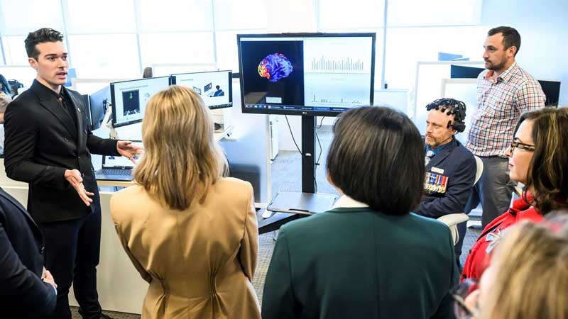 🇨🇦🍁 Ukrainian delegation visits Canada's centre of excellence on mental health conditions for military Veterans and their