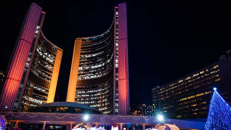 HOLIDAYS 🎄❄️🎁 TORONTO  City of Toronto Announces Lineup for Cavalcade of Lights and Heralds in the Holiday Season With Arrival of the Nathan Phillips Square Christmas Tree