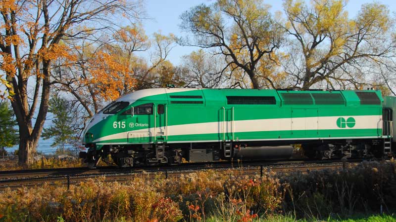 ONTARIO 🍁🏙️ Ontario Expanding GO Train Service Across the Greater Toronto Area 🚆💵