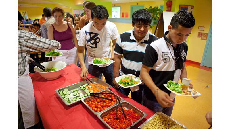 🇨🇦🍁💵🚌🎓 Healthy Meals For Our Kids 🥙
