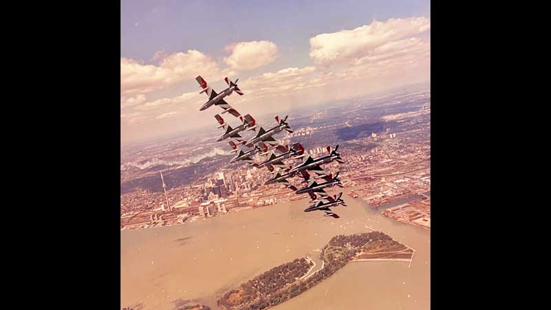 📅Upcoming Event:  ✈️ 2024 AirShow. Italian Air Force to Fly Over Toronto for the First Time in Over 30 Years  🍁🏙️