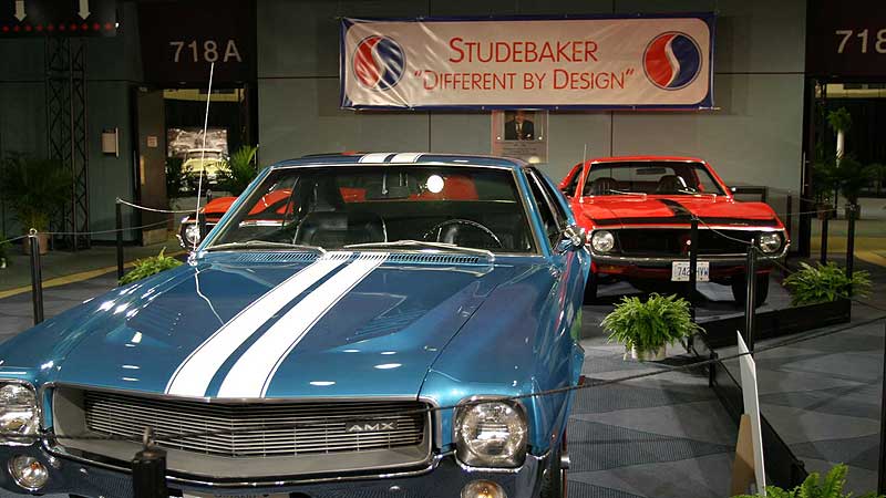 🚗 2007 Canadian International Autoshow. Studebaker «Different by Design»