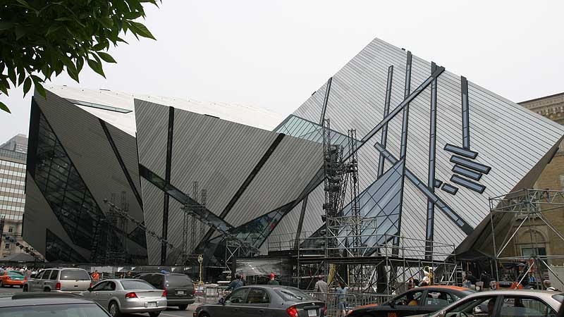 🗿🏺 2007 В Торонто возобновил работу ROM