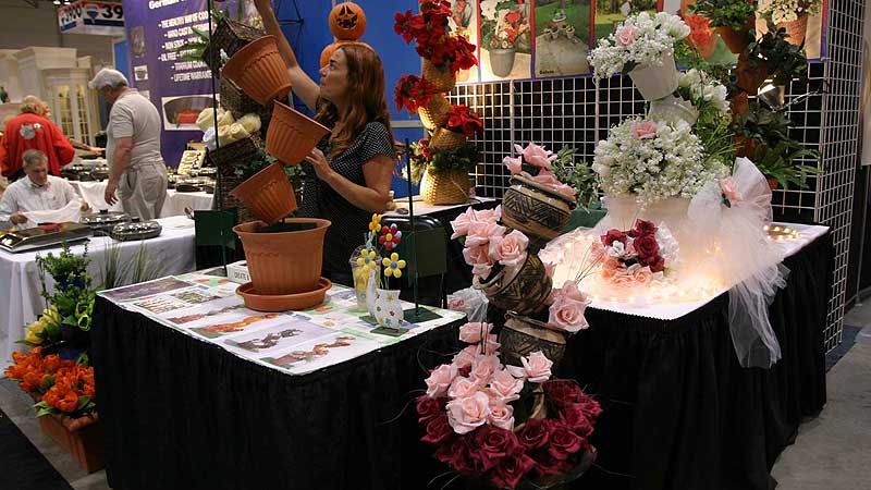 🏡🌸 2008 National Home Show Spring. Plant Stand