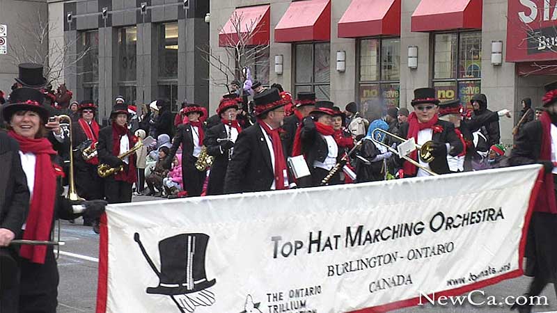 🎄🎅🚶‍♀️🚶‍♂🤹‍♂️✨ 2008 В Торонто Прошел Парад Санта Клаусов