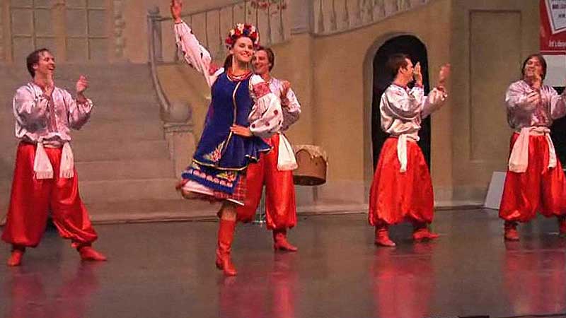 💃🥳 2009 CNE. The Kozaks