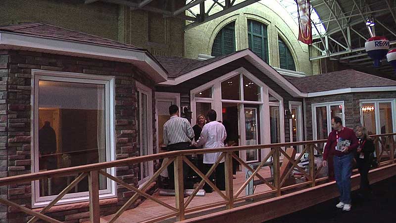 🏡 2010 National Home Show. QHomes