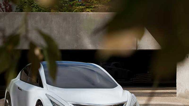 🚗 2011 Canadian International AutoShow. Nissan Ellure Concept. Canadian Premiere