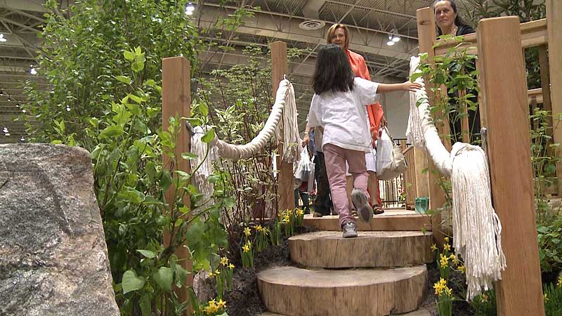 🌺 2012 Canada Blooms. Bienenstock Natural Playgrounds