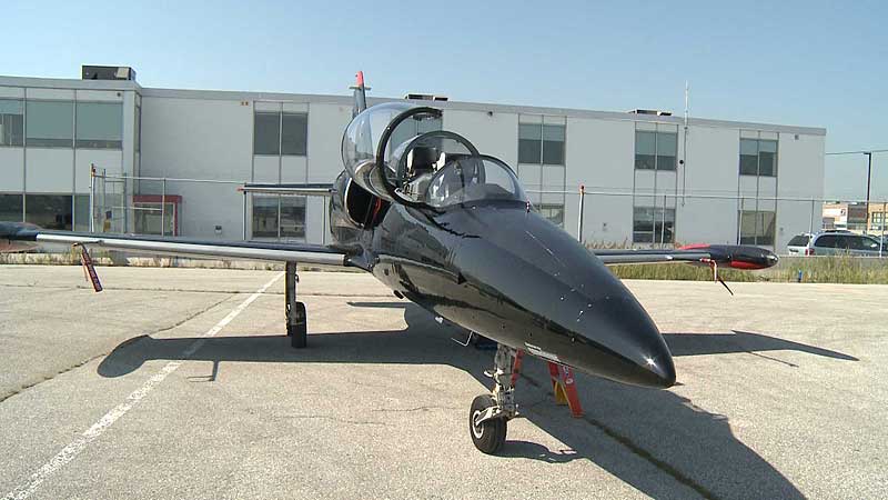 ✈️ 2013 Canadian International Air Show. L-39 Arrival