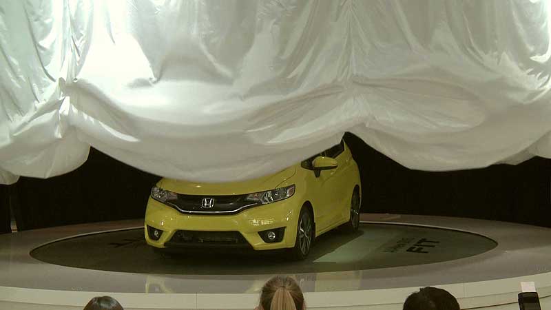 🚗 2014 Canadian International AutoShow. Premieres. 2015 Honda Fit