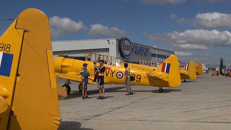 ✈️ 2014 Canadian International Air Show. First Aircrafts Arrivals at Pearson Airport