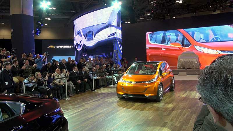 🚗 2015 Canadian International AutoShow. Family Day is February 16