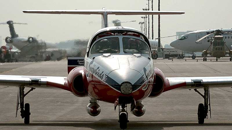 ✈️ 2015 CIAS. Snowbirds Arrival