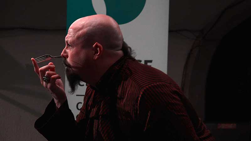 👨‍🔬🔬 2016 OSC. The Monsters of Schlock. Nails and Forks Stunts