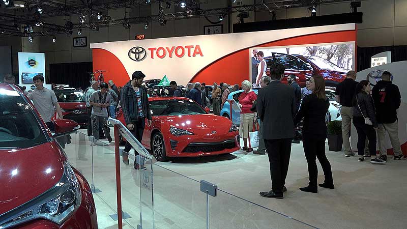 🚗 2017 Canadian International AutoShow. 2017 Toronto AutoShow. Toyota Premiere