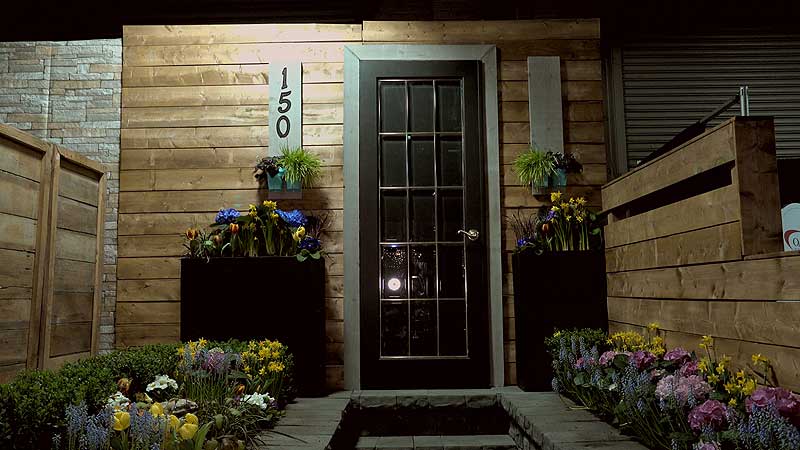 🌺 2017 Canada Blooms. Do Up The Backsteps