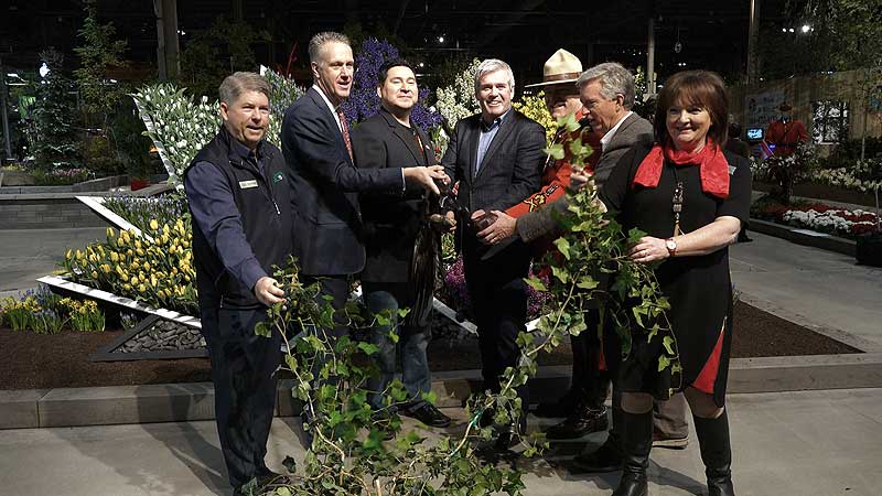 🌺 2017 Canada Blooms. Opening