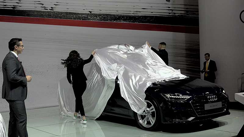 🚗 2018 Canadian International AutoShow. The New Audi A7 Sportback Unveiling