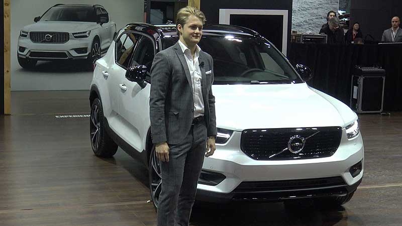 🚗 2018 Canadian International AutoShow. All-new 2019 Volvo XC40 R Design Debut