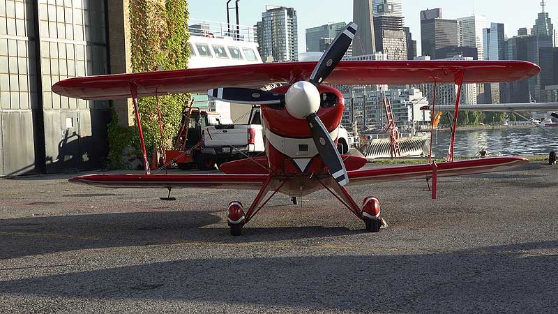 ✈️ 2022 Air Show. Aerobatic Teams Arrivals to Toronto. Live Sounds of Jets and Airport